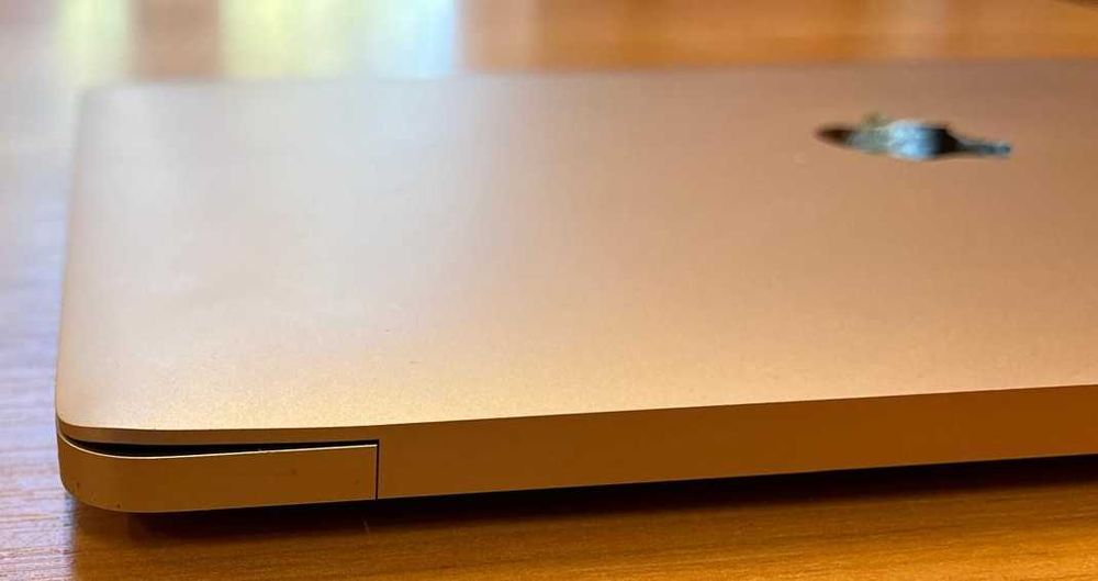 MacBook Air M1 A2337 GOLD