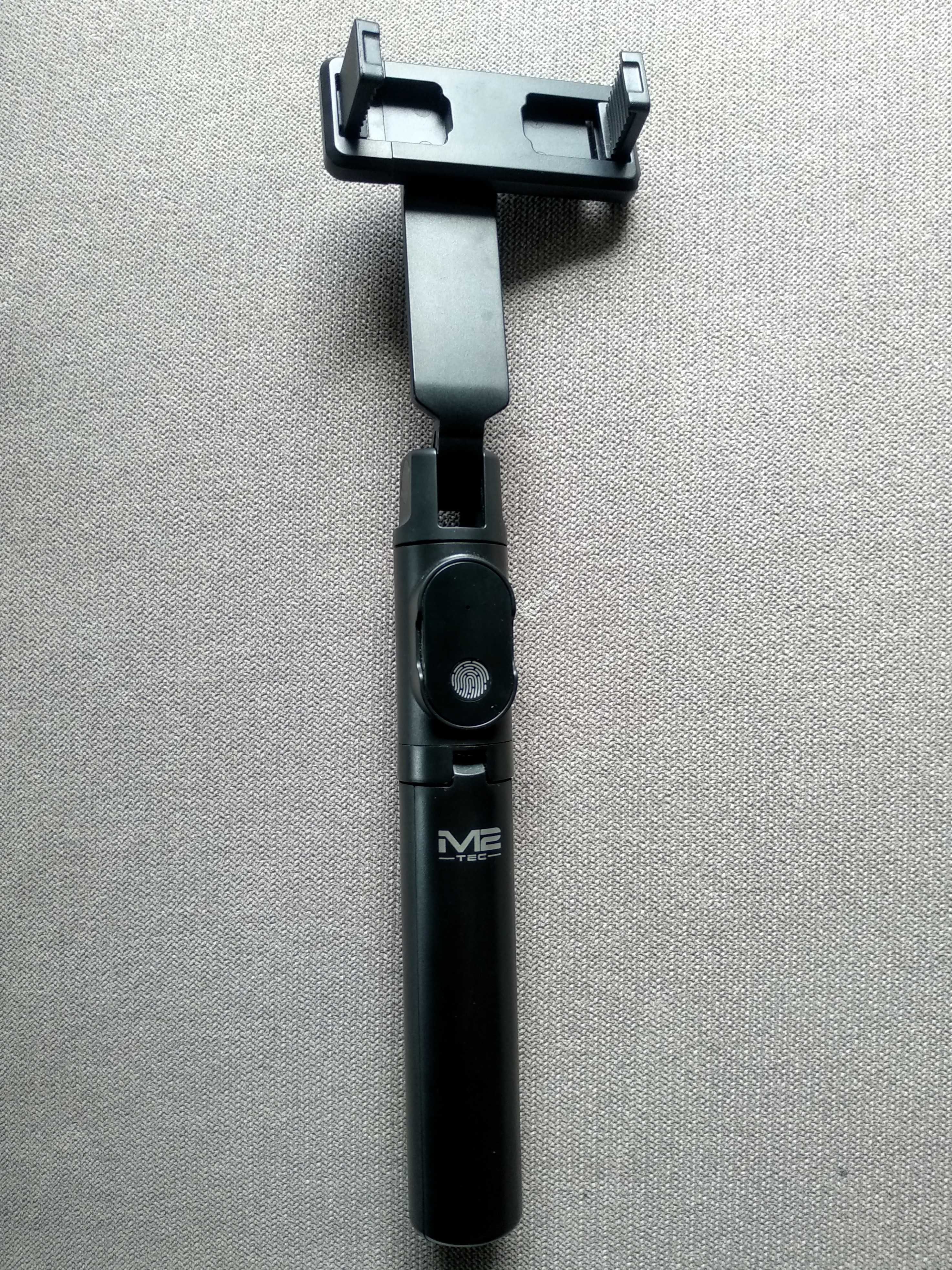 Bezprzewodowy mini selfie stick z pilotem i statywem