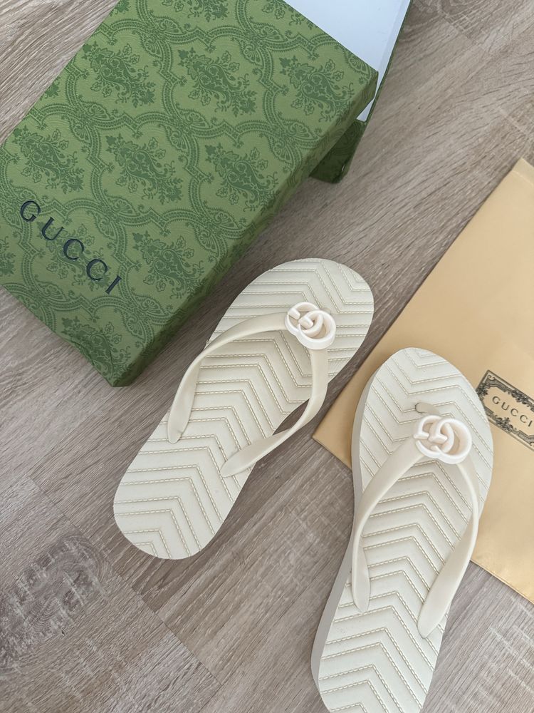 Klapki GG Japonki Sandały Gucci Lato