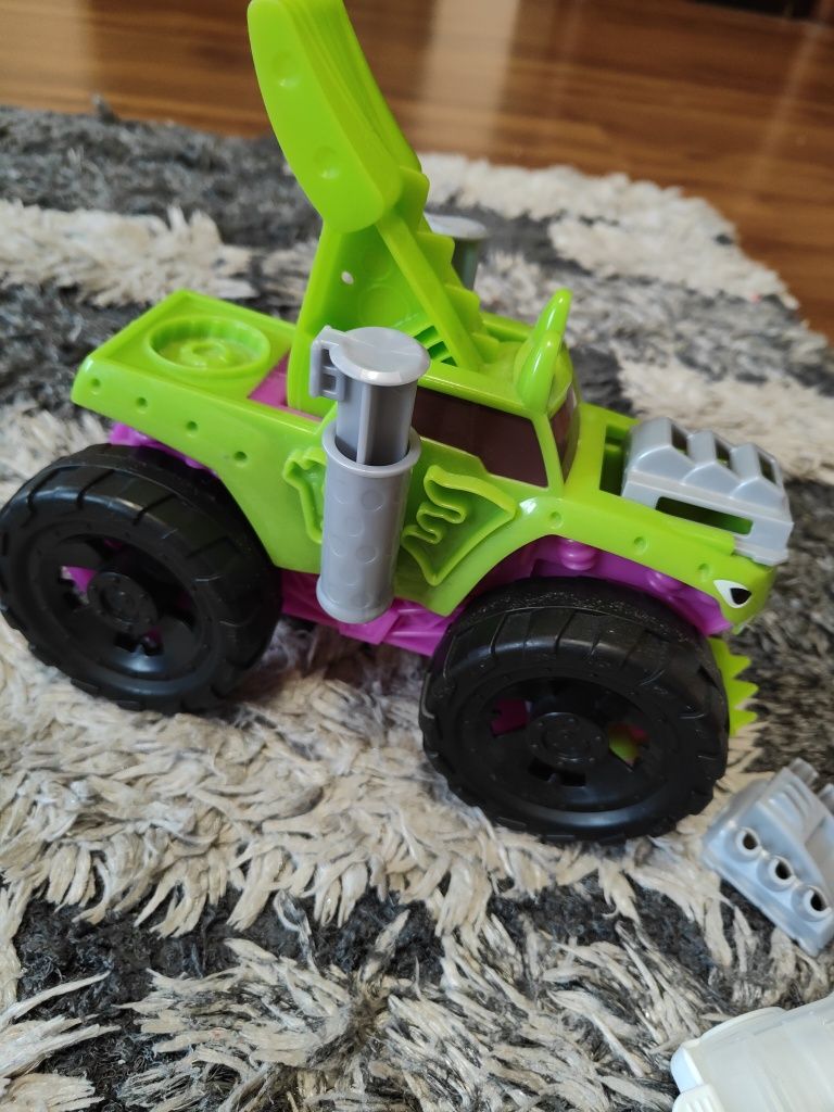 Play Doh Monster Truck