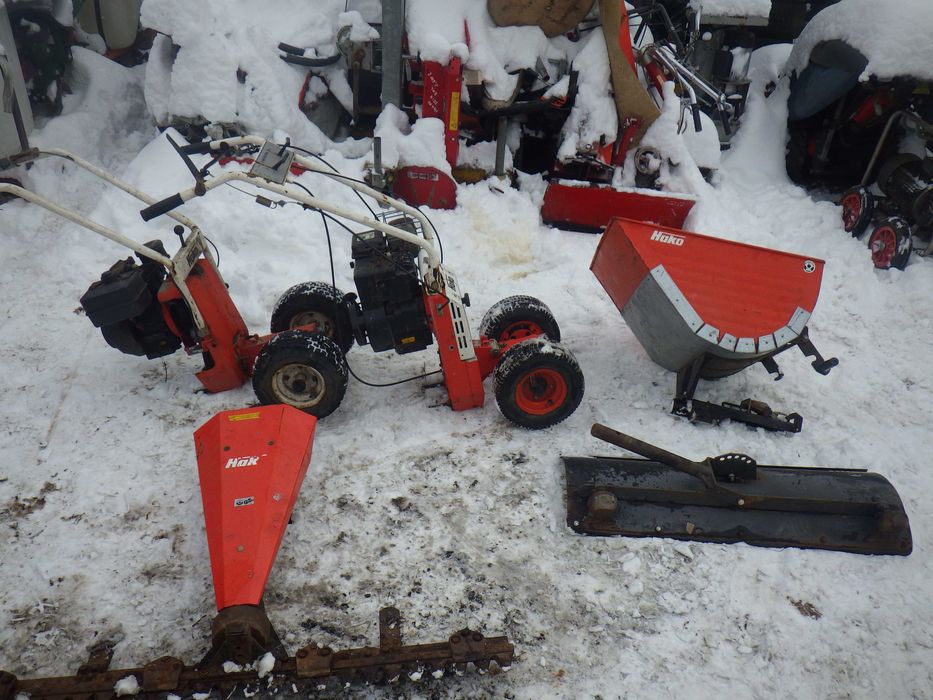 HAKO Dzik Maszyna Spalinowa Taczka  Kosiarka Listwowa Taczka  Wywrotka