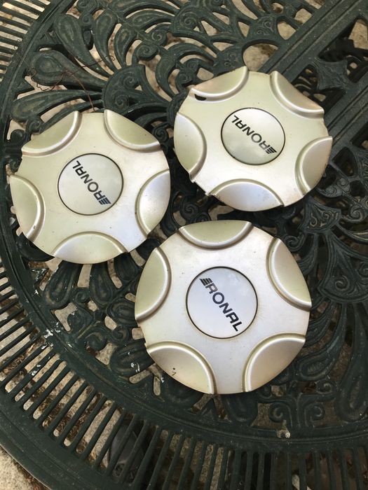 Centros de Jantes RONAL