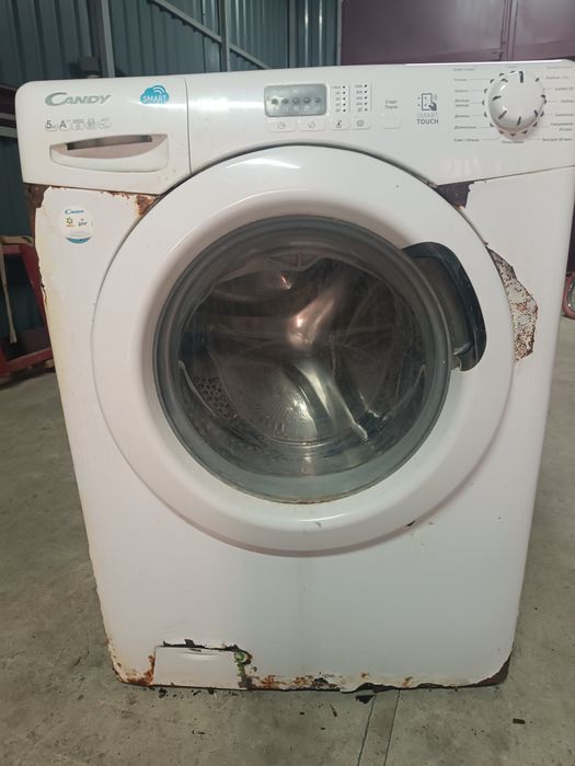 Продам пралку на запчастини