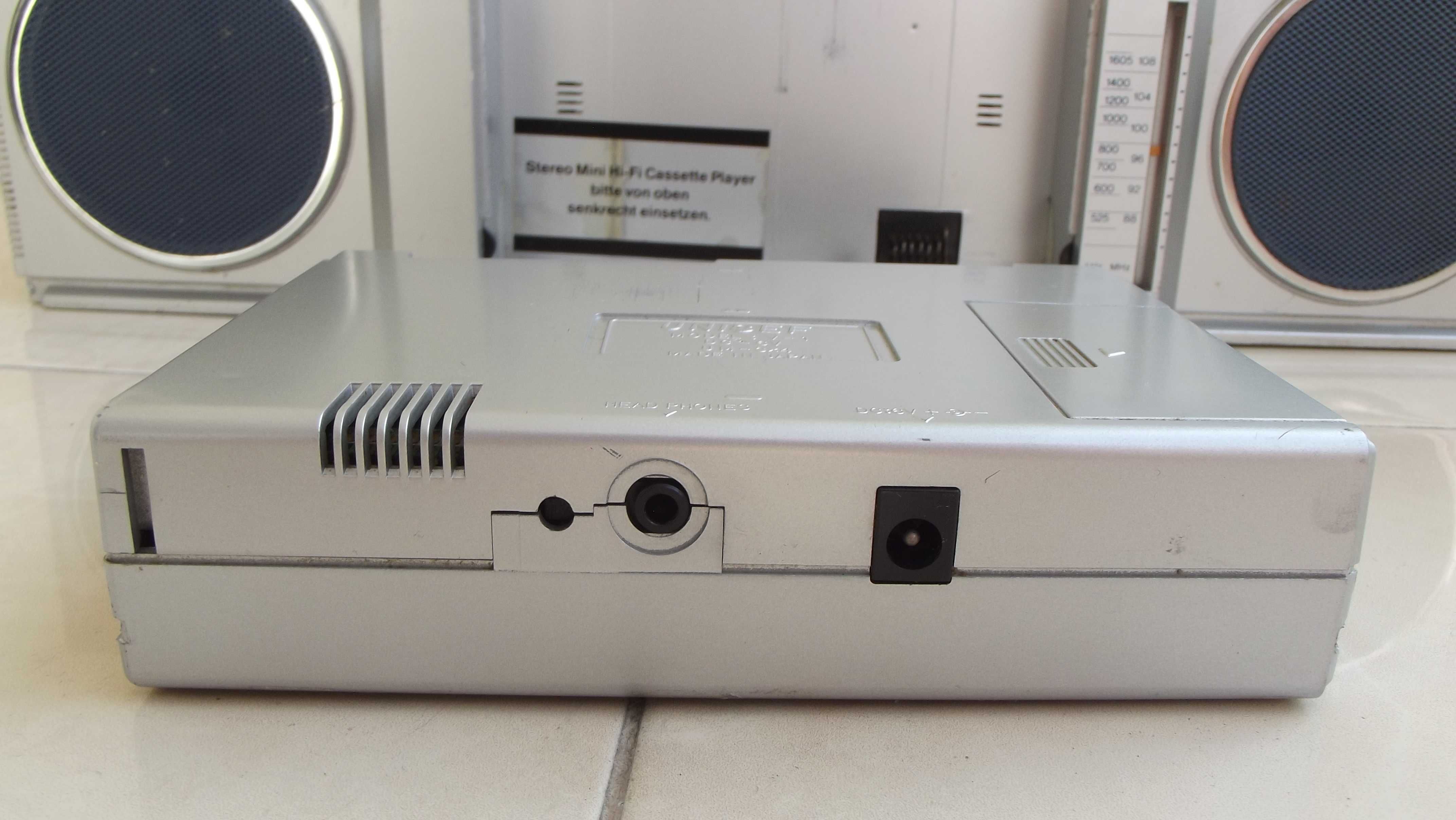 Radiomagnetofon hybrydowy UNISEF AF-2000 Made in Japan