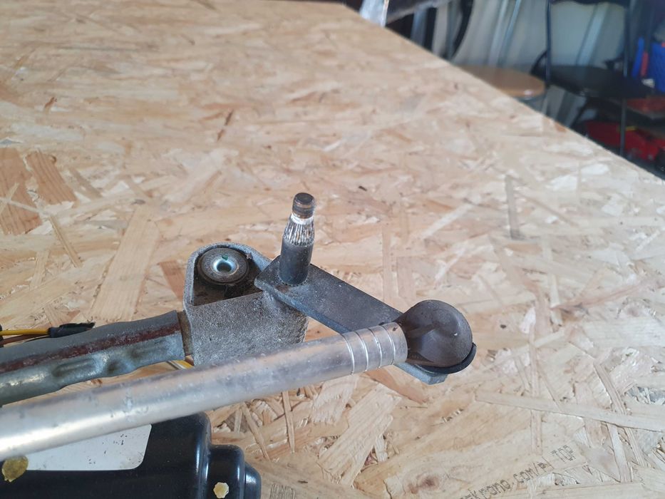 Mechanizm silniczek wycieraczek przód Opel Vectra c Signum