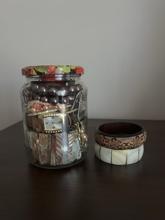 Mystery jewelry jar - słoik z biżuterią - old money