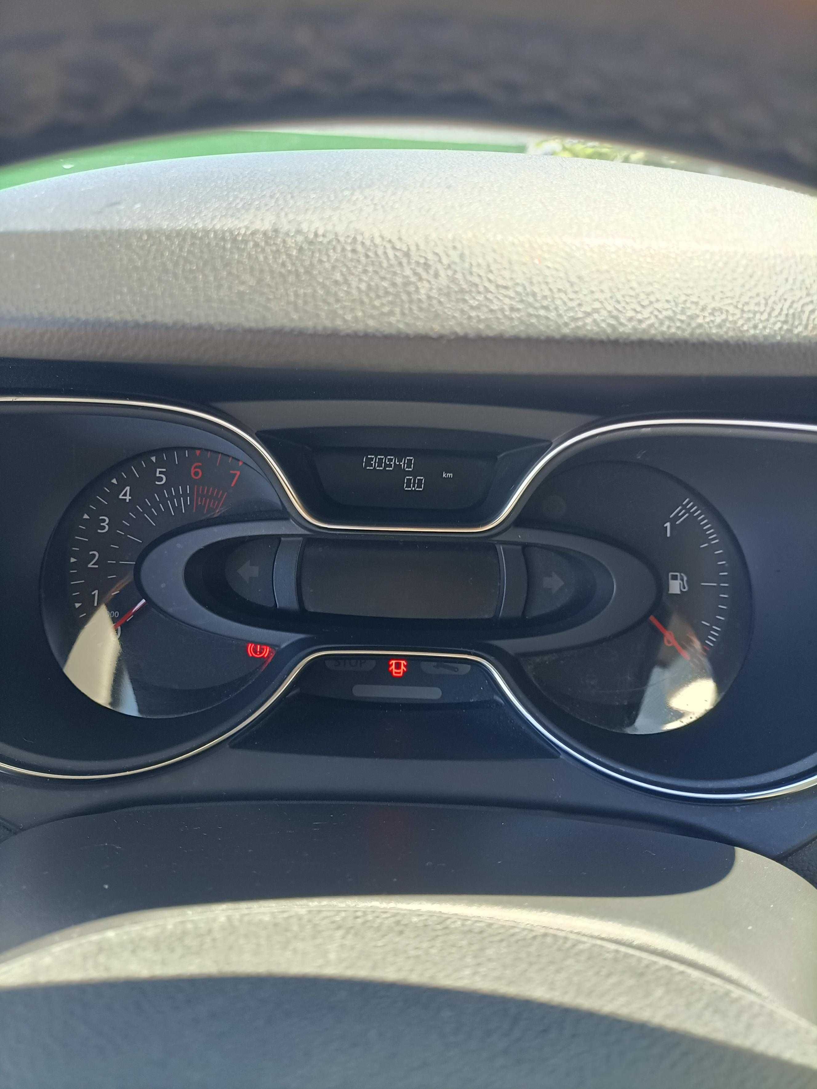 Renault Captur 0.9 TCE Exclusive (Ponta Delgada)
