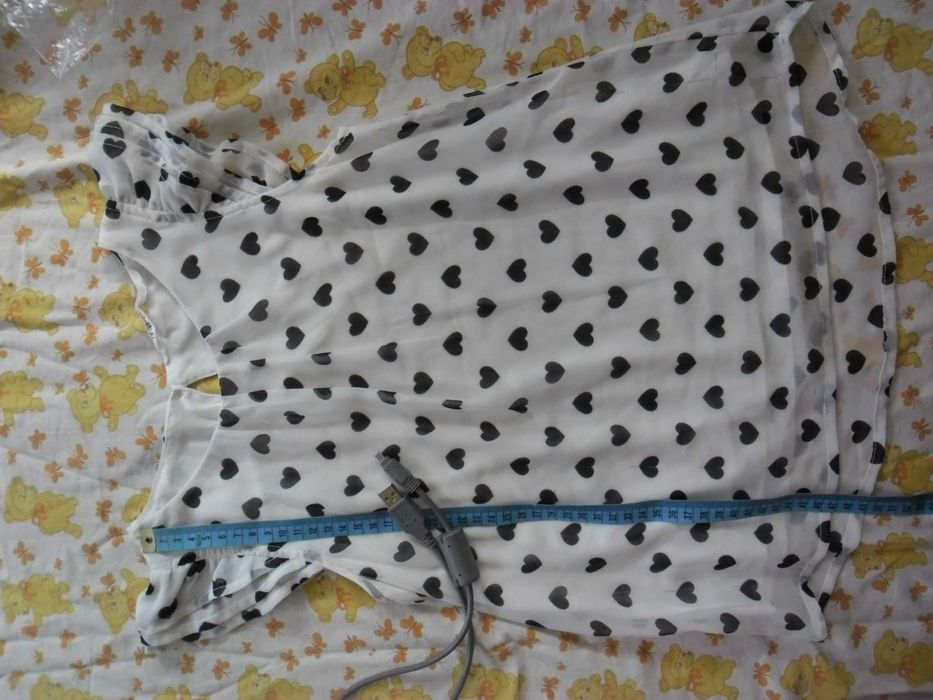 bluzka H&M 128 ecru, bluzeczka 128 z krótkim rękawem rozpoczęcie roku