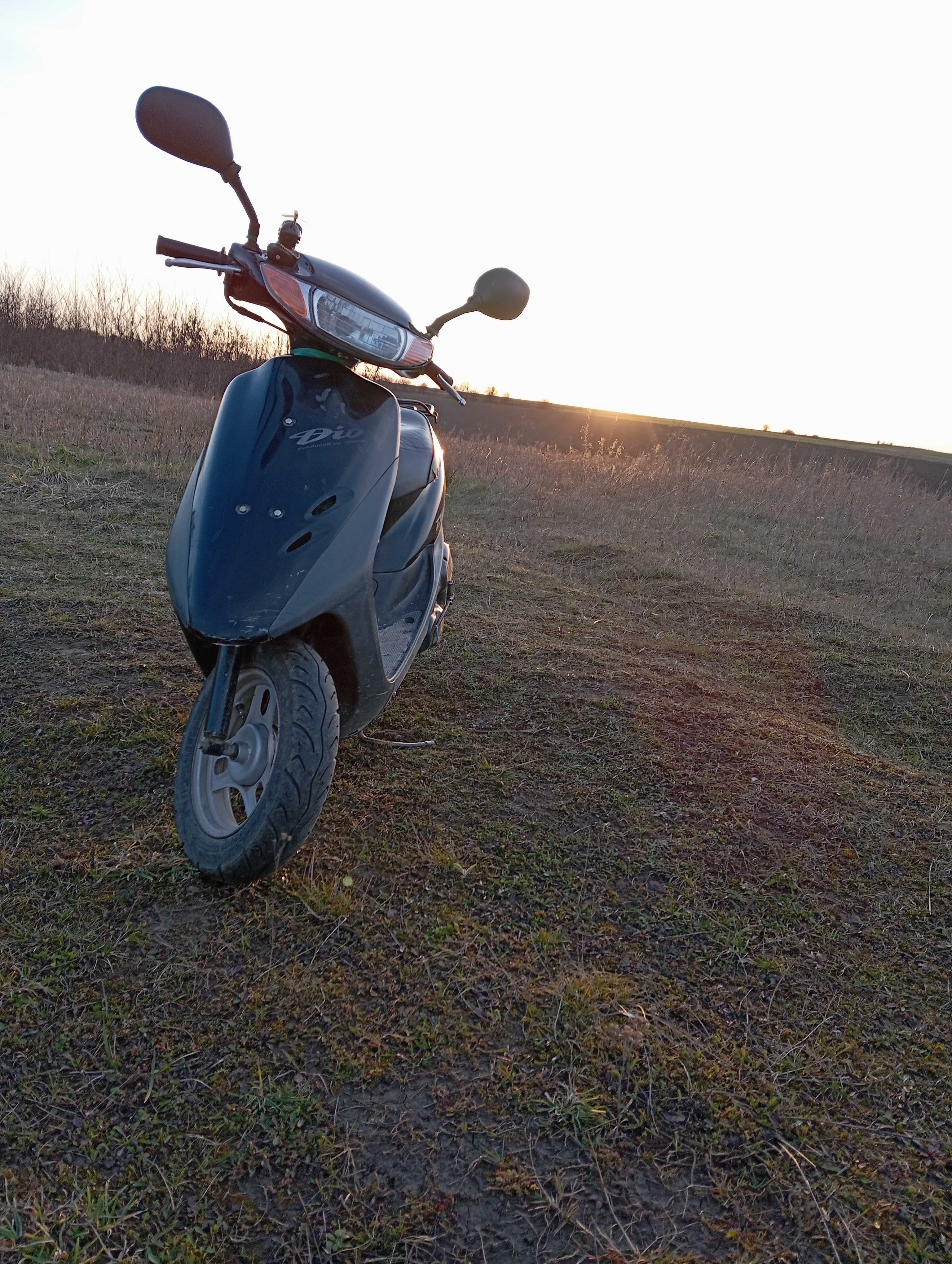 Продам скутер Honda Dio34