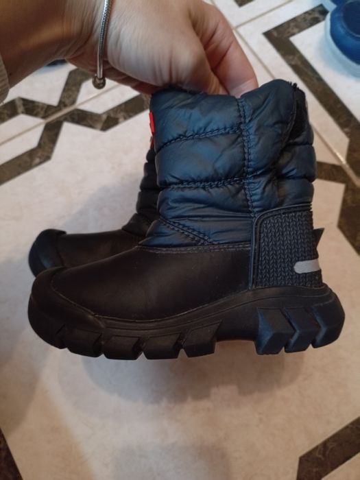 Дитяче зимове  взуття