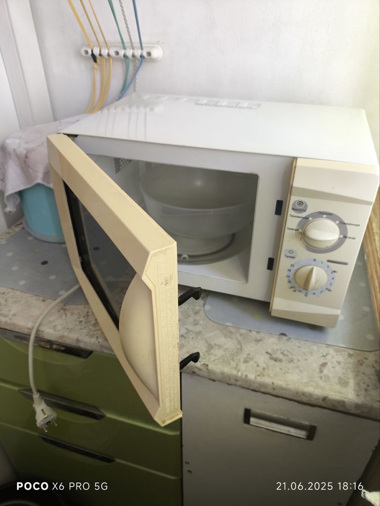 Мікрохилюова піч sanyo самовивіз
