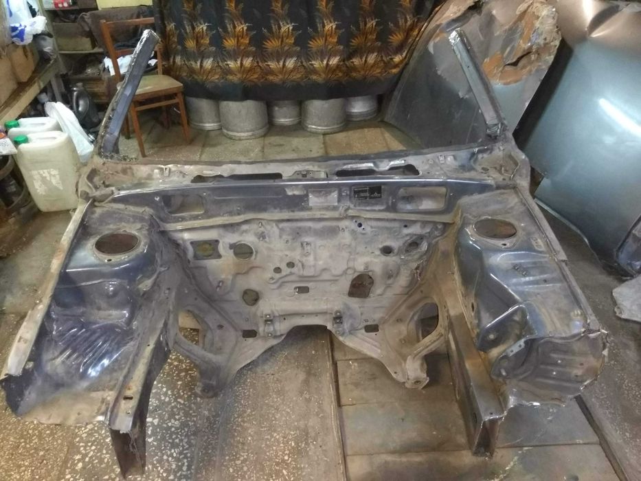 Продам часть кузов с документами Mitsubishi lancer 4 кузов С68А