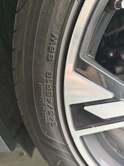 Komplet kół , opona i felga aluminiowa