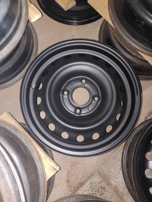 Диски Ниссан Тііда/Альмера/NV-200/Лачетти;4×114.3/R15/5.5J/ET40/ЦО66.1