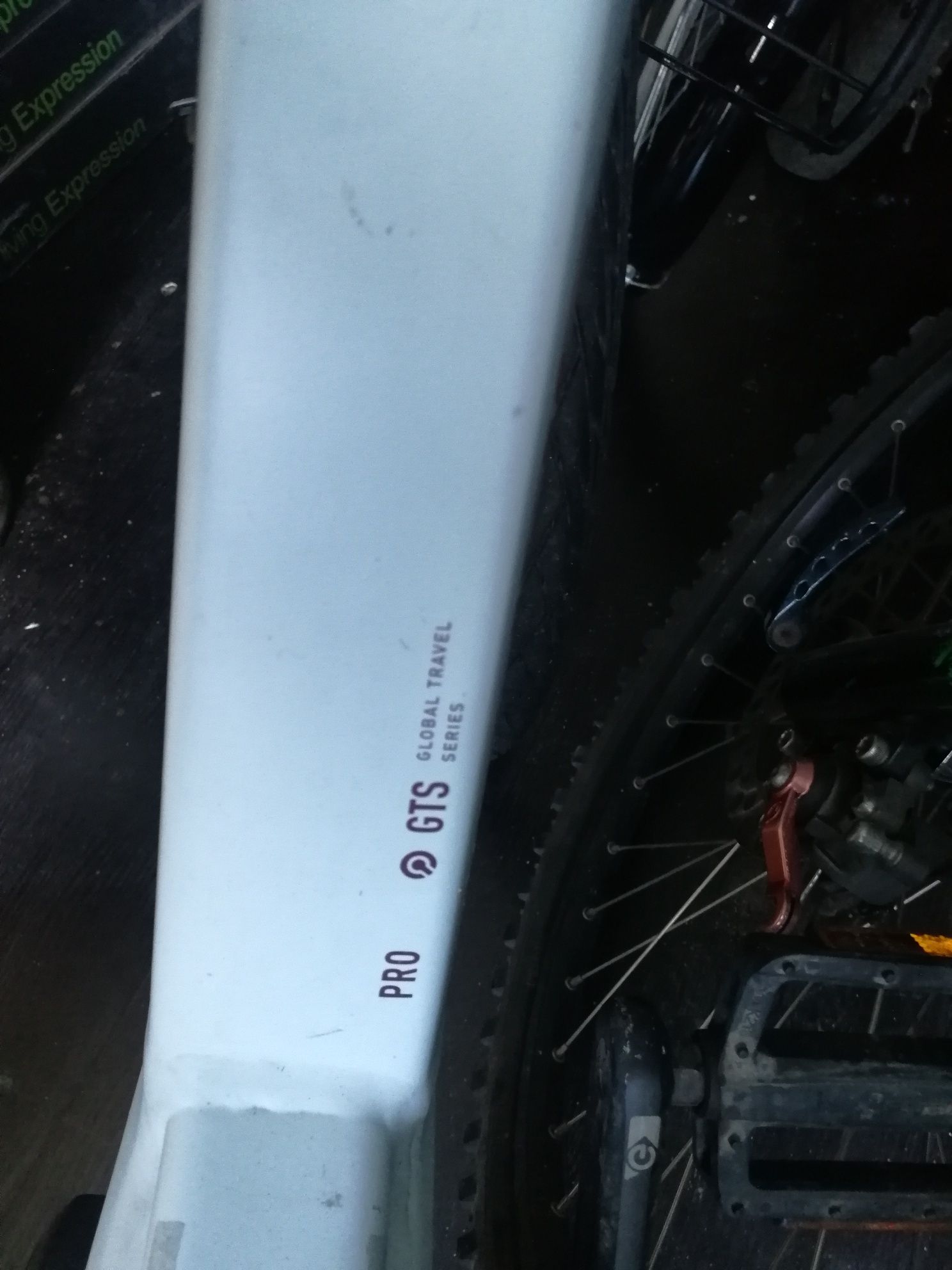 Rower cube turing gts elektryk