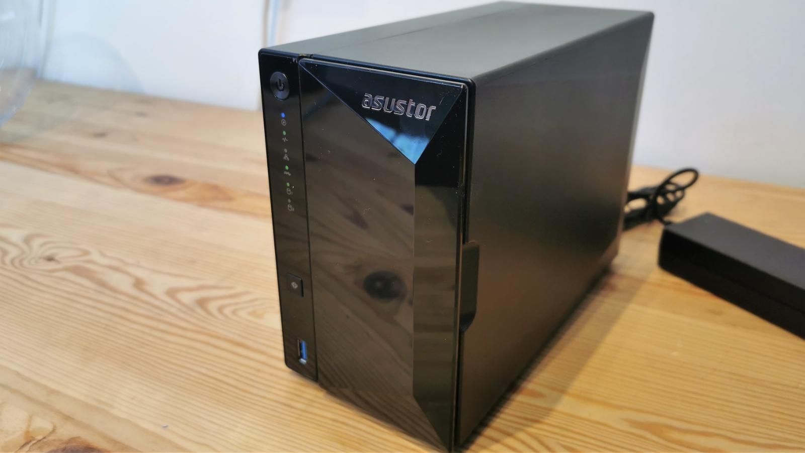 Мережеве сховище Asustor Drive 2 Pro 4TB
