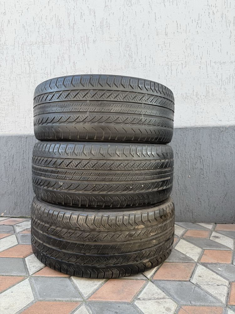 Продам шины 245/40/19 Лето Continental 2 колеса и Pireli 2 колеса