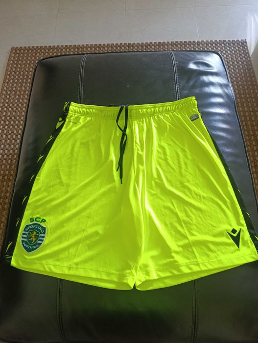 2 Calções tamanho L e XL