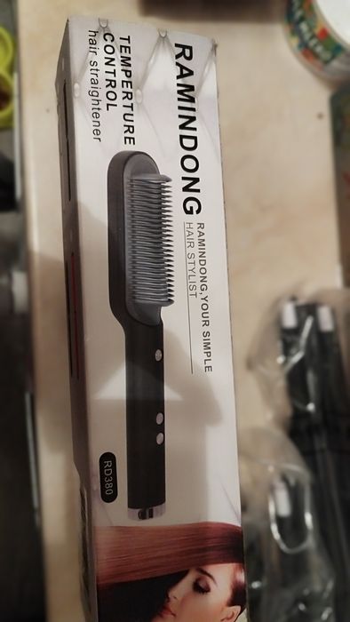 Szczotka prostująca włosy