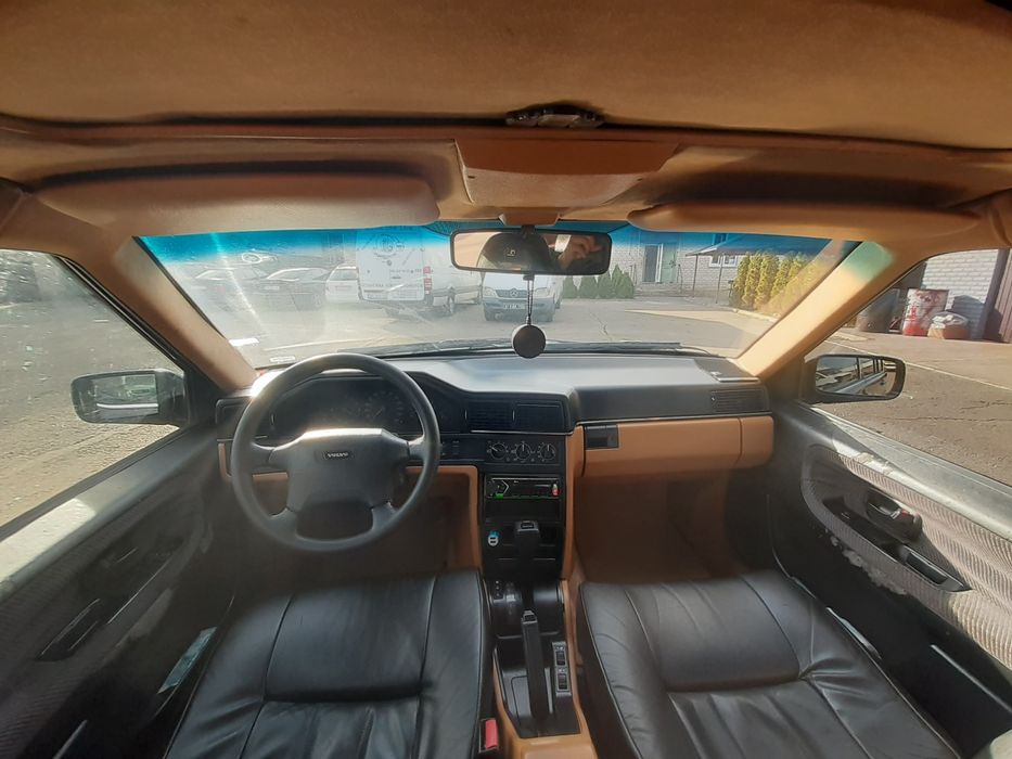 Продам Volvo 960