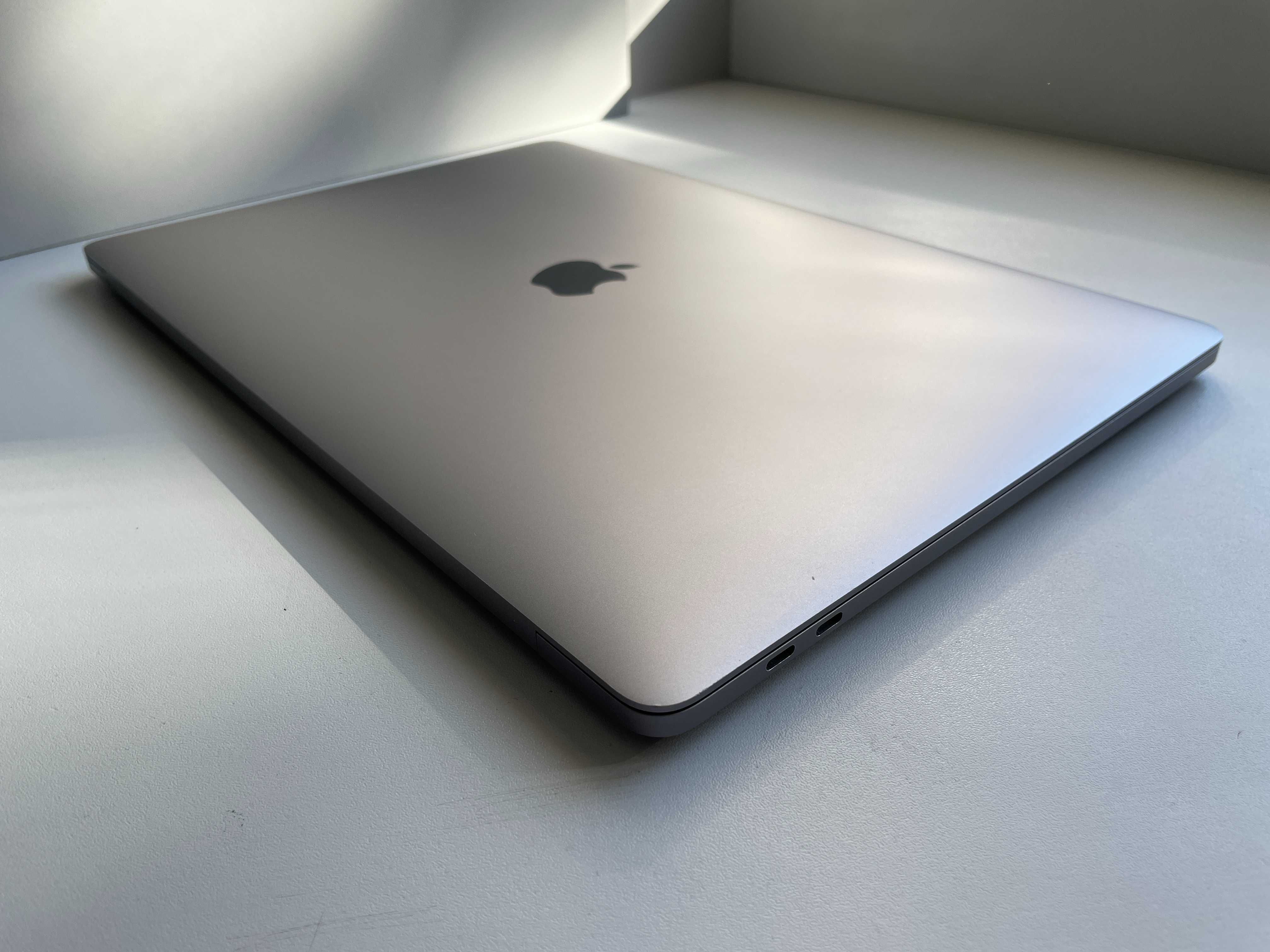 Macbook Pro 15 2019 16 gb Новый NEW Цена 700 $