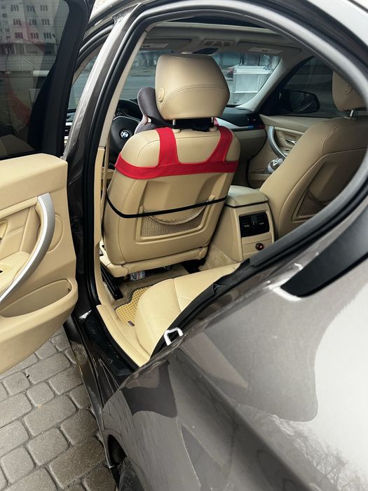 Bmw f30 328i  экономный автомобиль