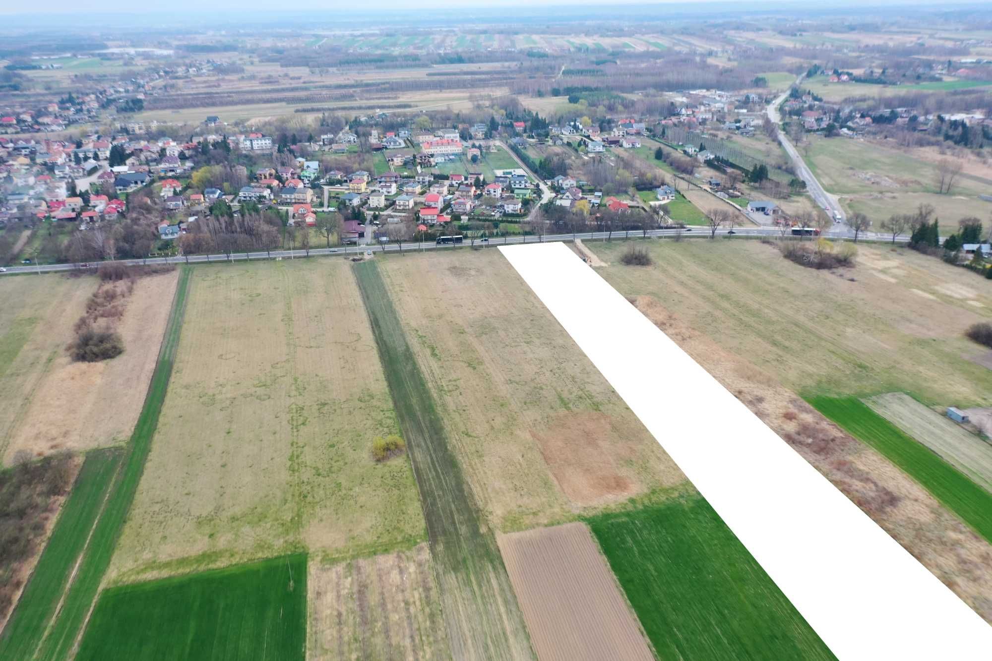 Działka 1.53ha przy trasie Kielce-Tarnów - pod inwestycje