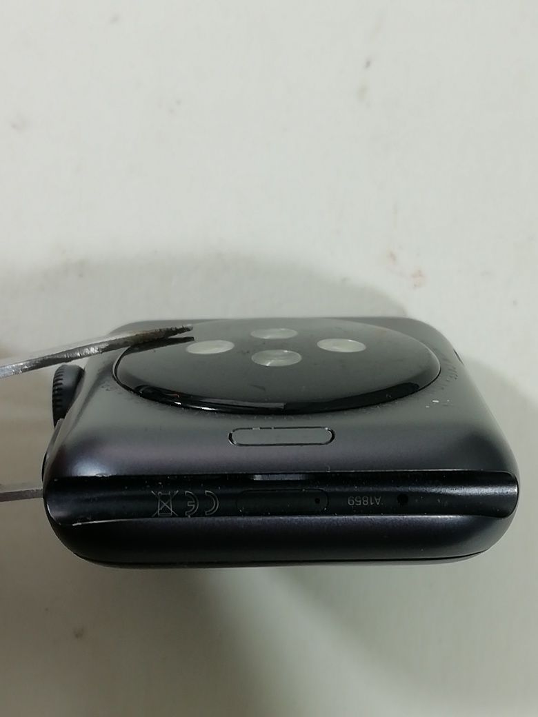 Apple Watch 3 (42mm)