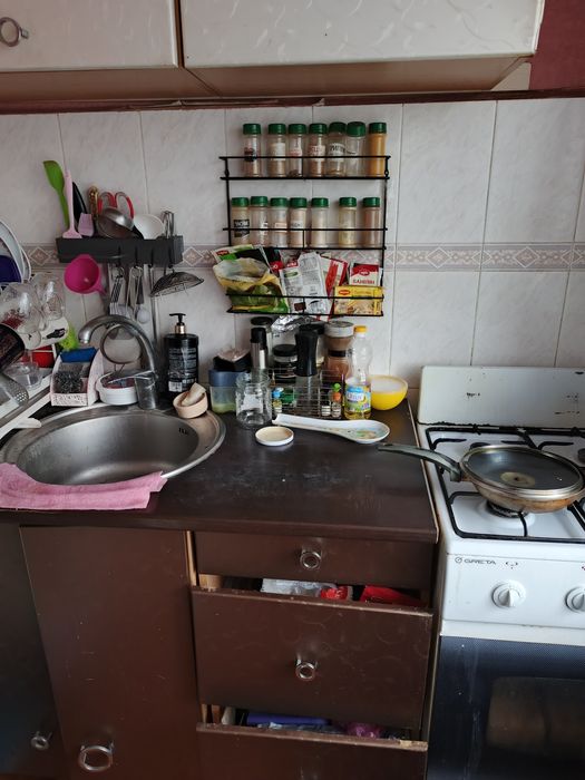 Здам кімнату жінці в двокімнатній квартирі. Святошинський р-н