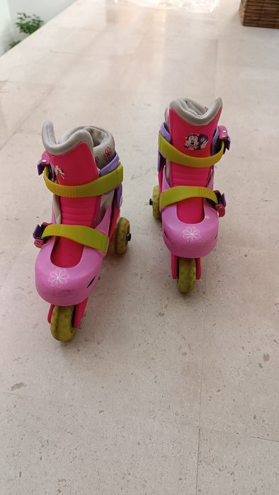 Patins infantis 3 rodas (extensíveis 27 a 30)  e proteções