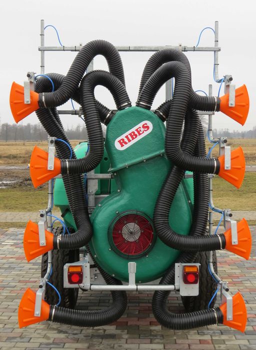 Opryskiwacz Sadowniczy producent Agrola 1000v Ribes A8