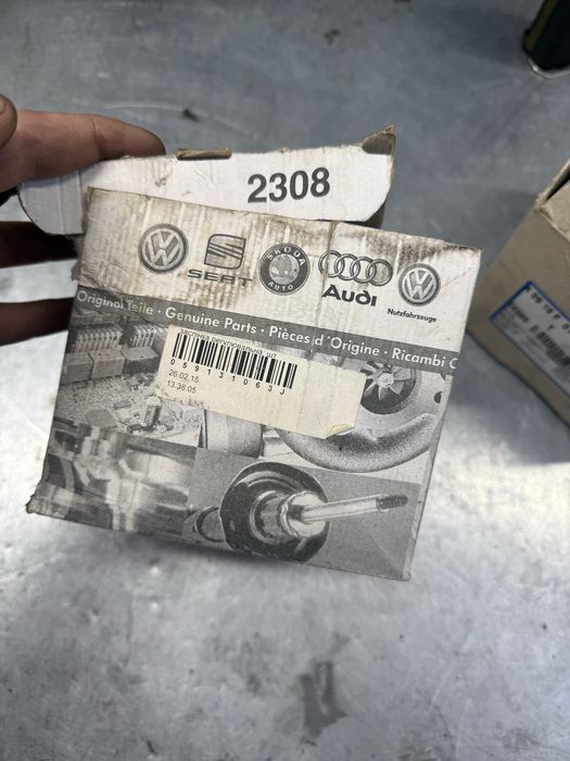 059 131 063 J клапан EGR