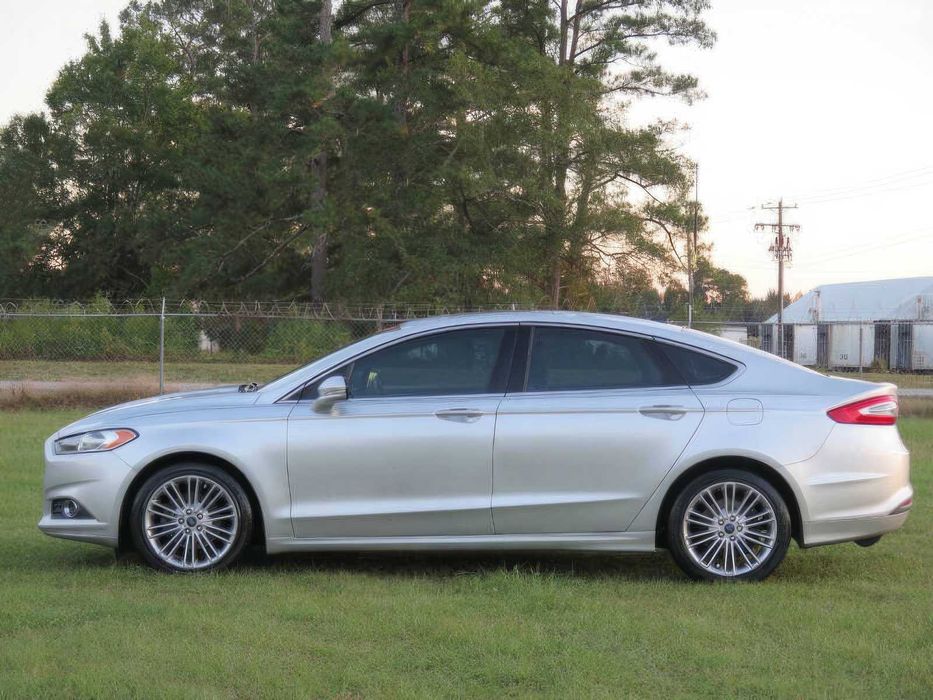 Ford Fusion SE      2016