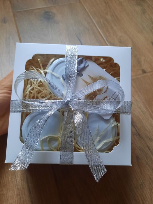 Набір на подарунок: горіхи з медом