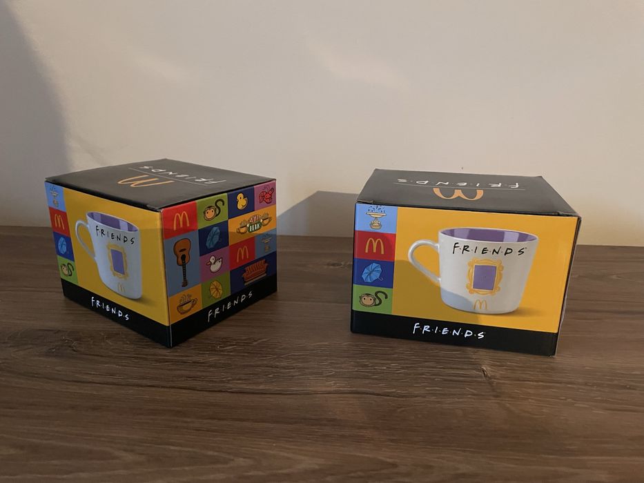 Нові оригінальні колекційні чашки присвячені ювілею серіалу Друзі.
