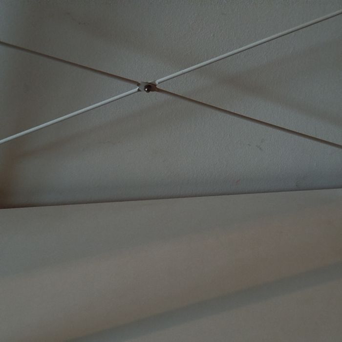 Cabide para roupas com base