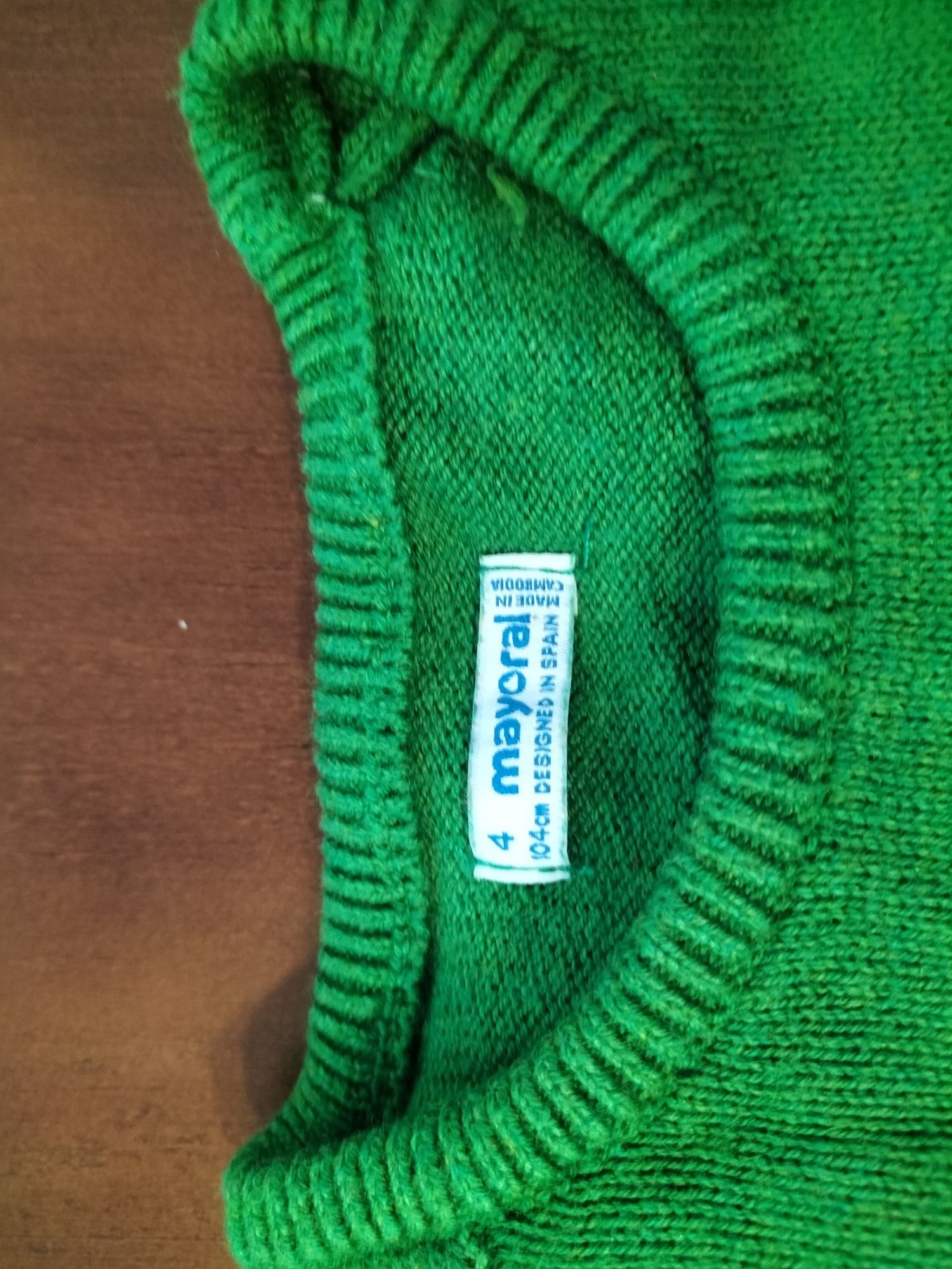 Camisola Mayoral verde (4 anos)