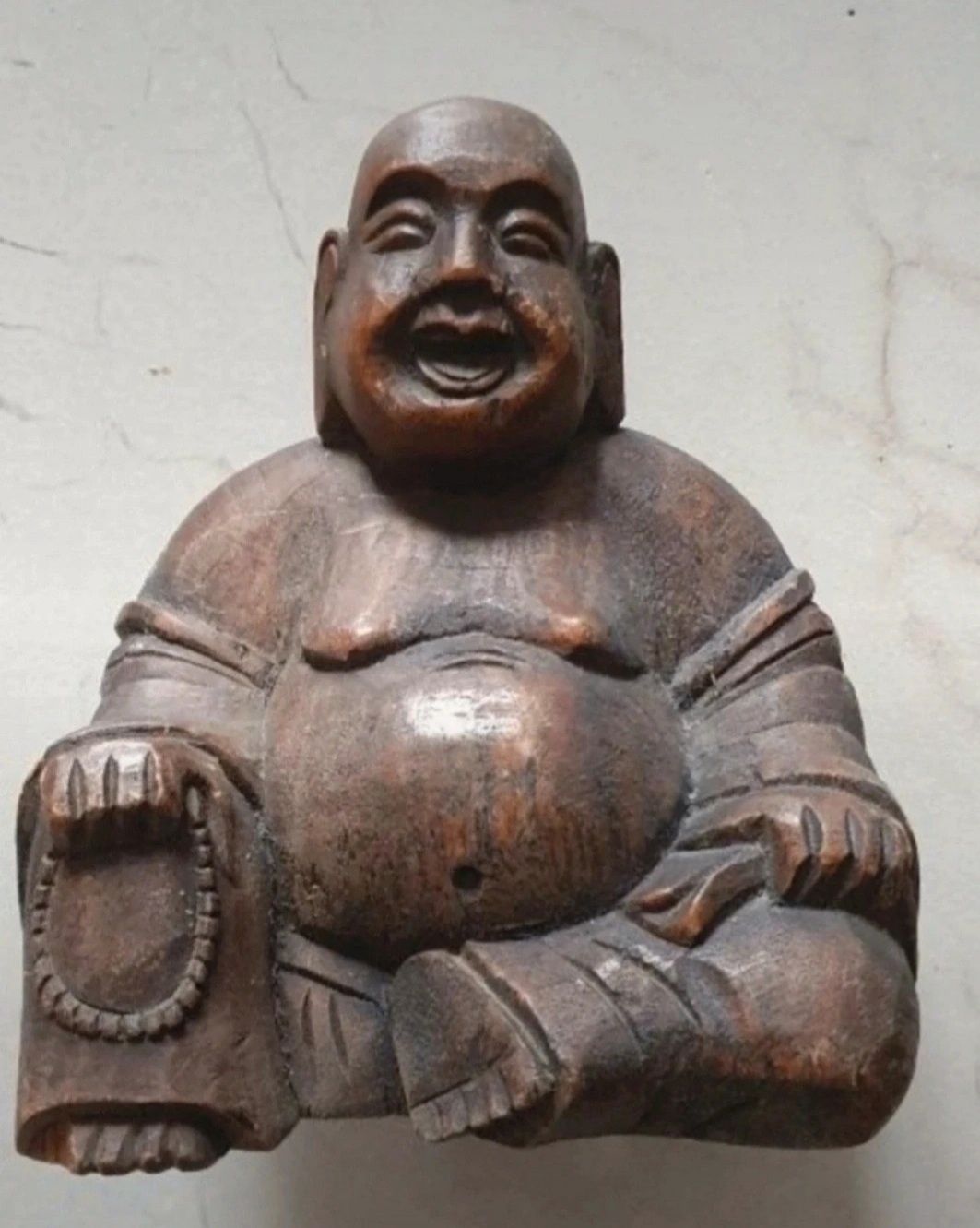 Budda gruby drzewo