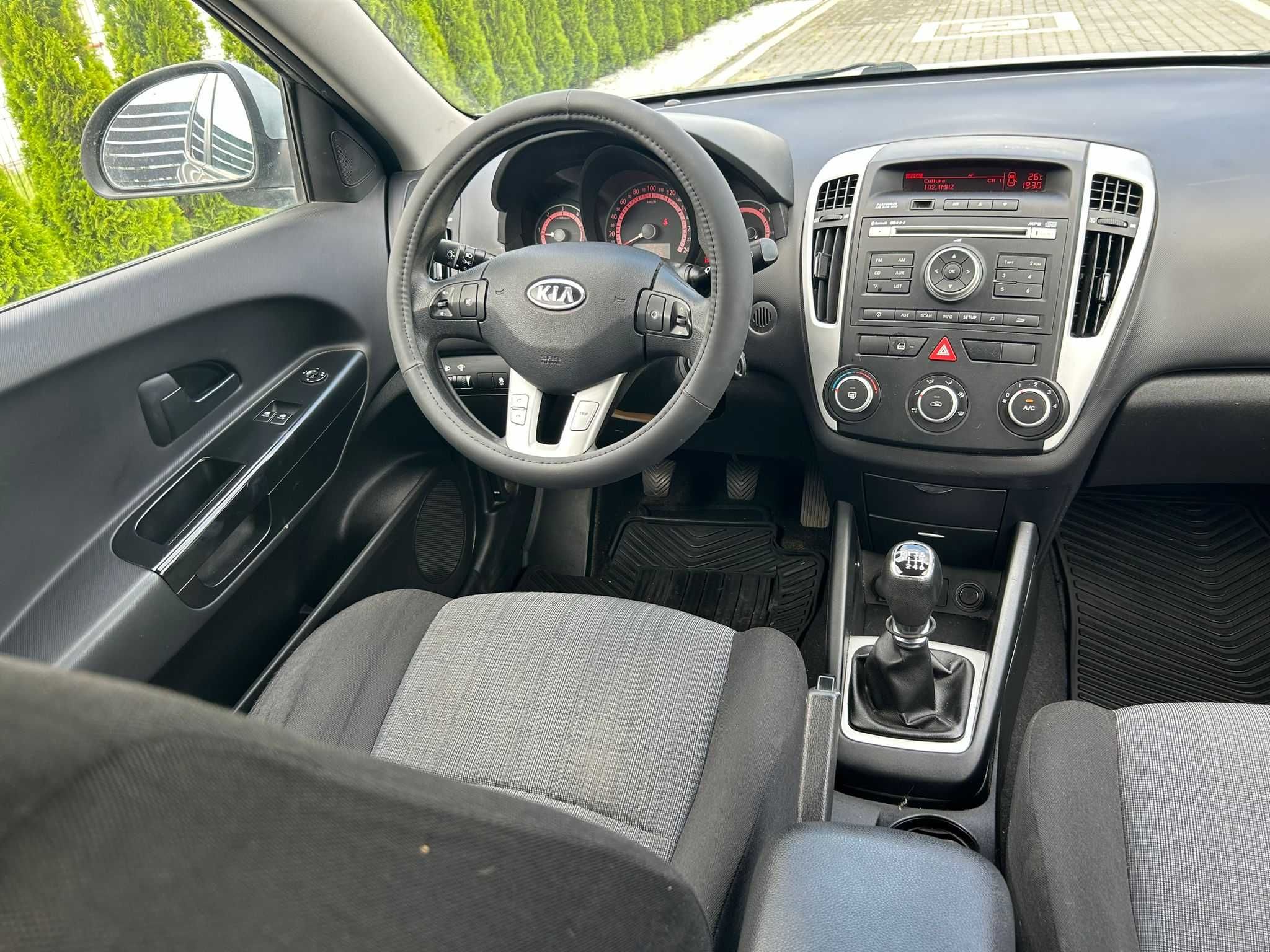 Kia Ceed Lift 2012r 1.6 CRDi 90KM sprowadozny z Niemiec