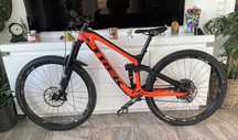 Trek Slash 9.8 Carbon 29" rama M