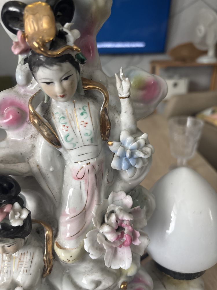 Lampa stołowa nocna porcelanowa gejsza 45 cm