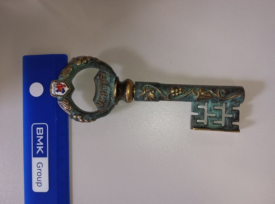 Ключ - штопор литьё бронза