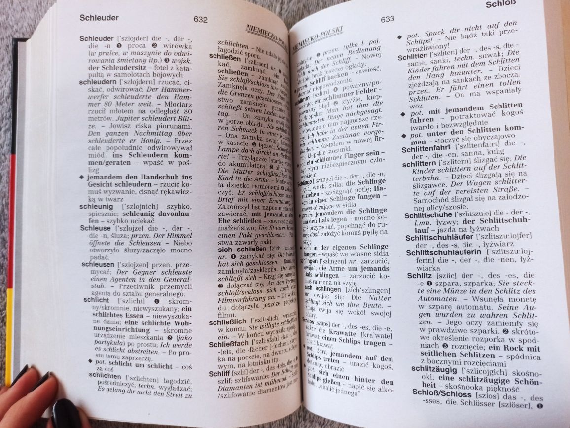 Słownik polsko-niemiecki i niemiecko-polski