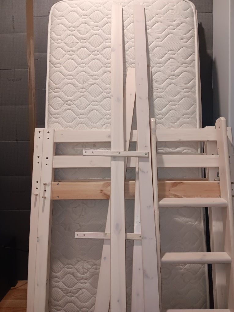 Colchão  com oferta da cama