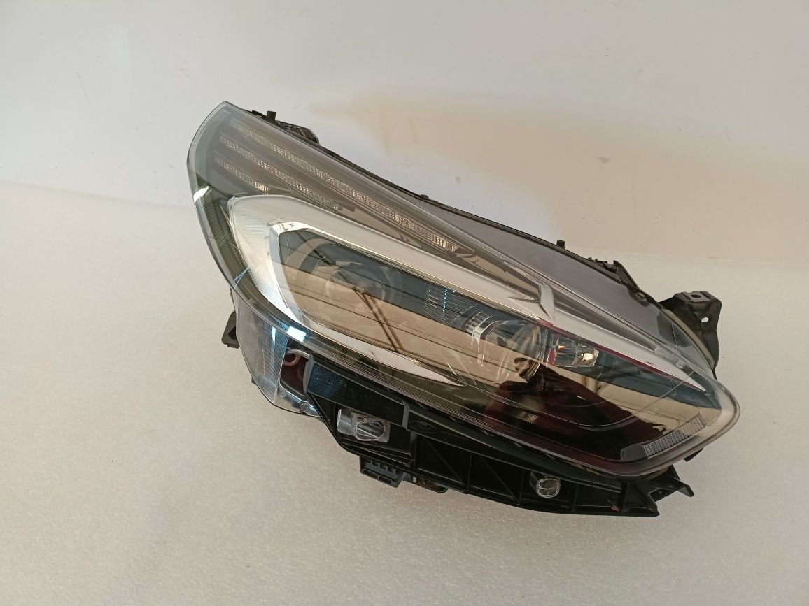 Ford S-Max MK2 lampa prawy przód prawa przednia LED 15-