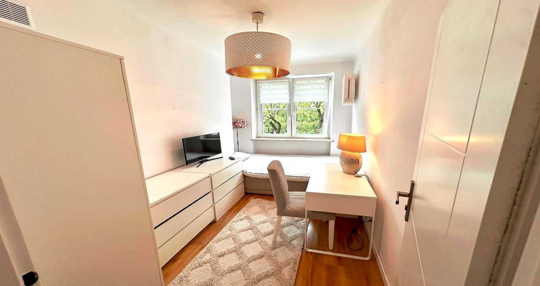 Żoliborz-18m-ul.Ks.Jerzego Popiełuszki-b.ciche-metro Pl.Wilsona-balkon