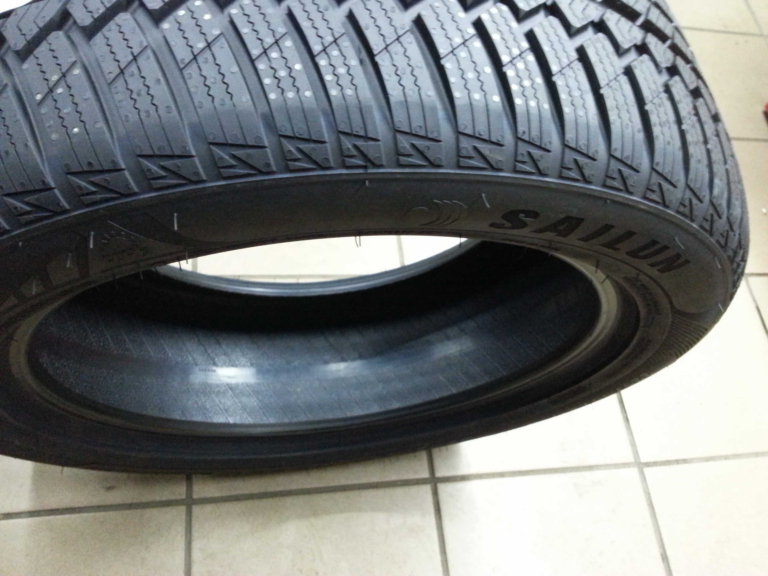 Opony wielosezonowe całoroczne 225/50r17 98Y XL Sailun 4Seasons PRO