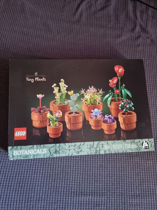 Lego Botanicals tiny plants 10329