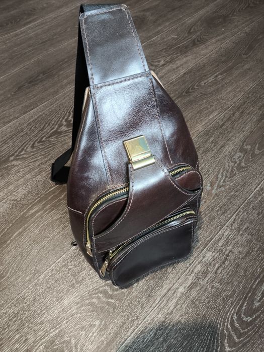 Кошелек кожанный . Ручная работа.