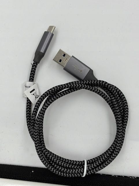 outlet iwotto 18w - ładowarka samochodowa usb z kablem type-c